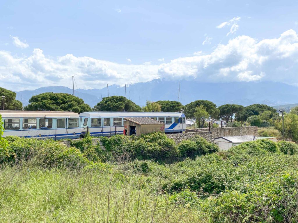 Reizen met de trein op Corsica