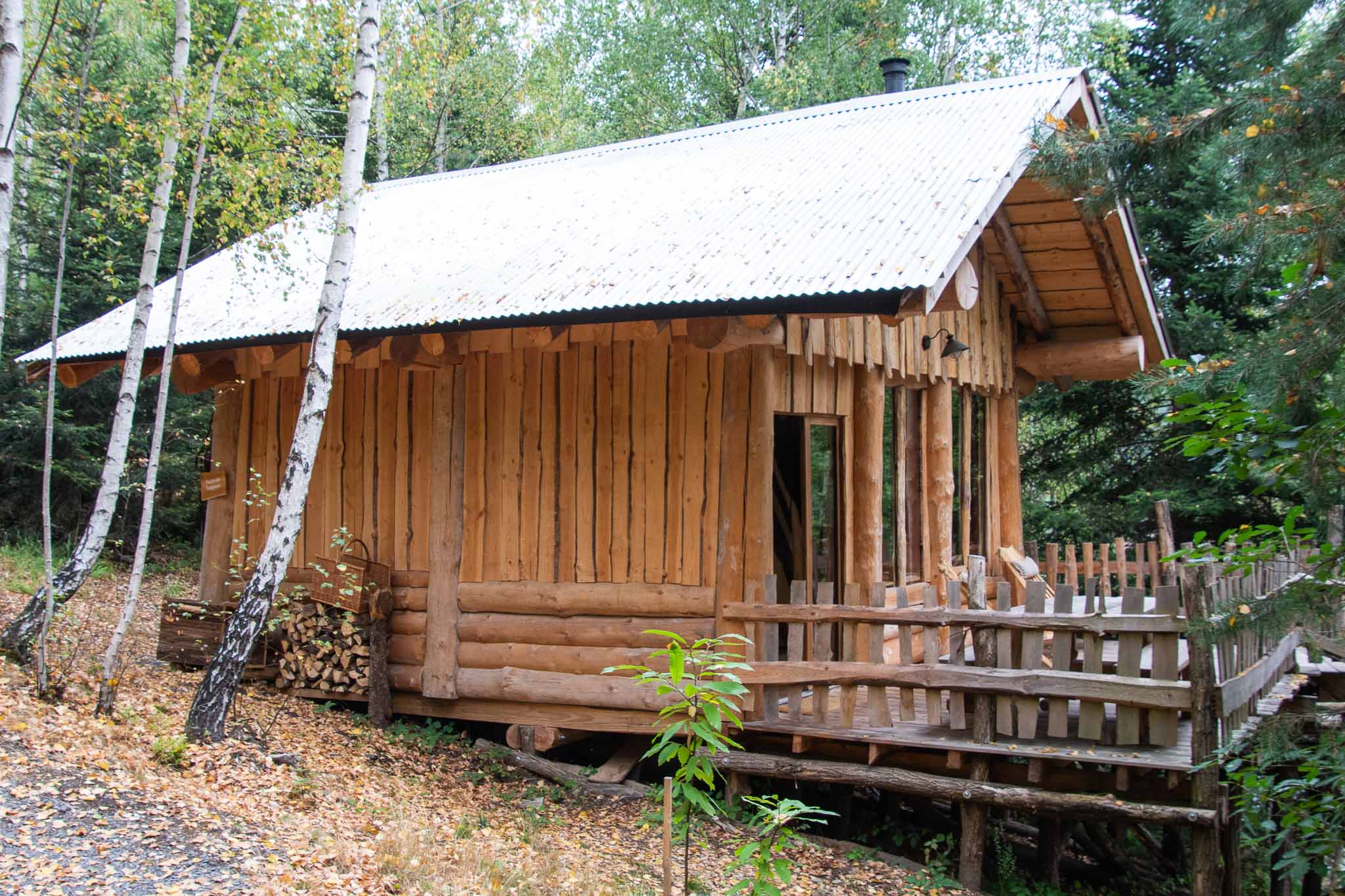Les Cabanes du Lac de Pierre-Percée