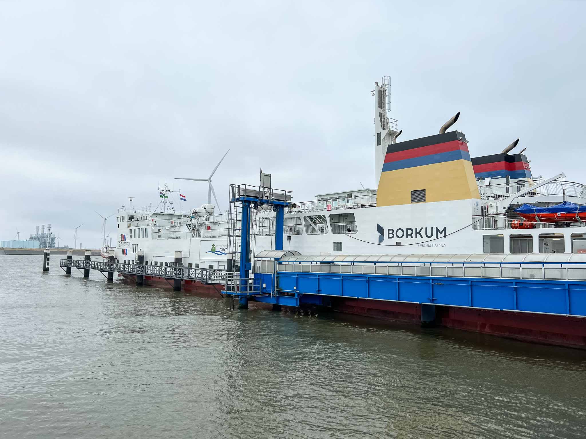 Met de boot vanuit de Eemshaven naar Borkum