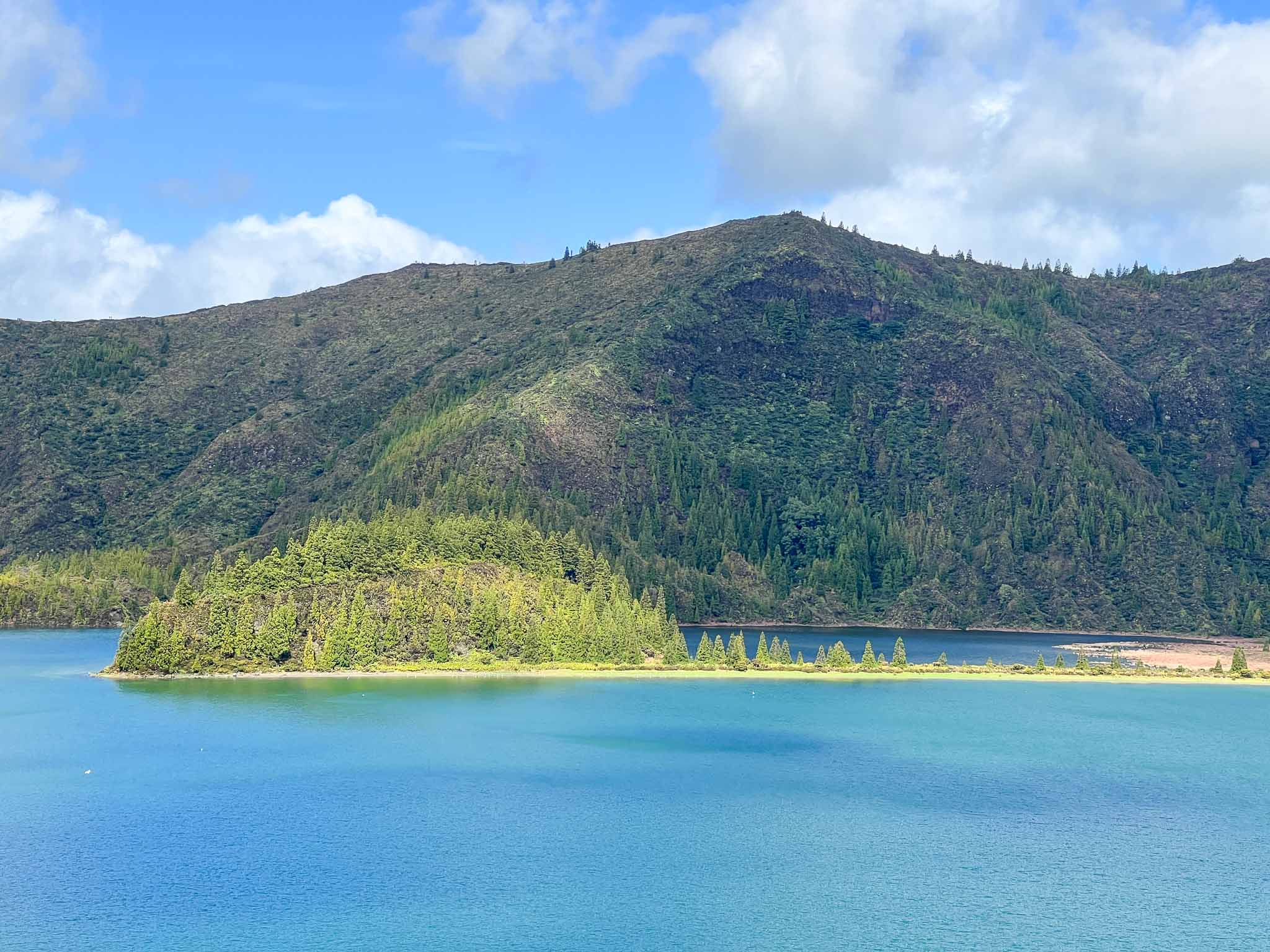 Lagoa do Fogo