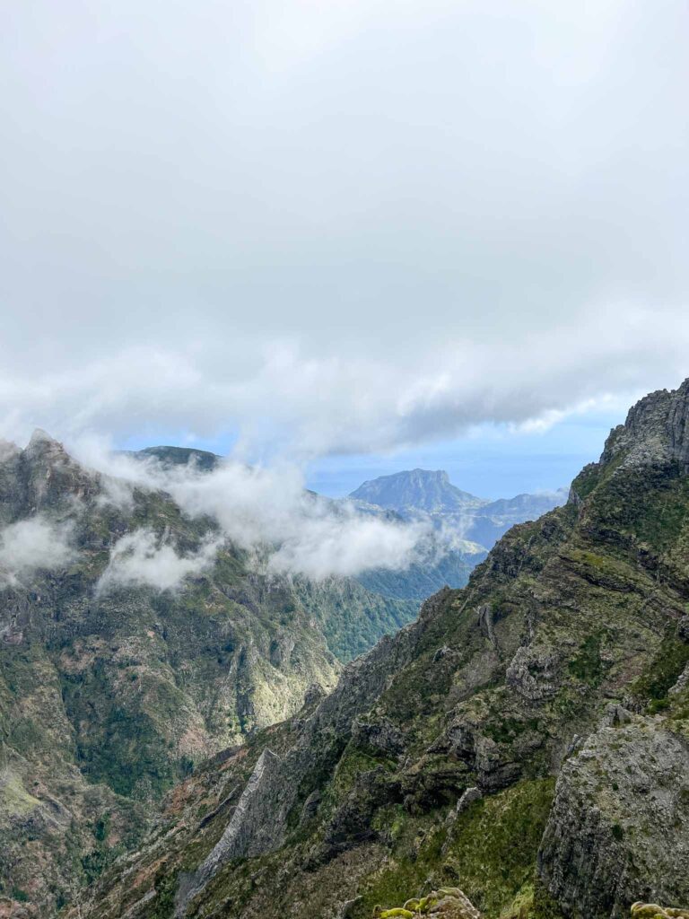 PR1- Pico do Arieiro to Pico Ruivo