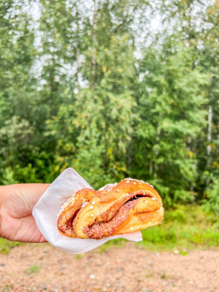 Fika bij de Inlandsbanan