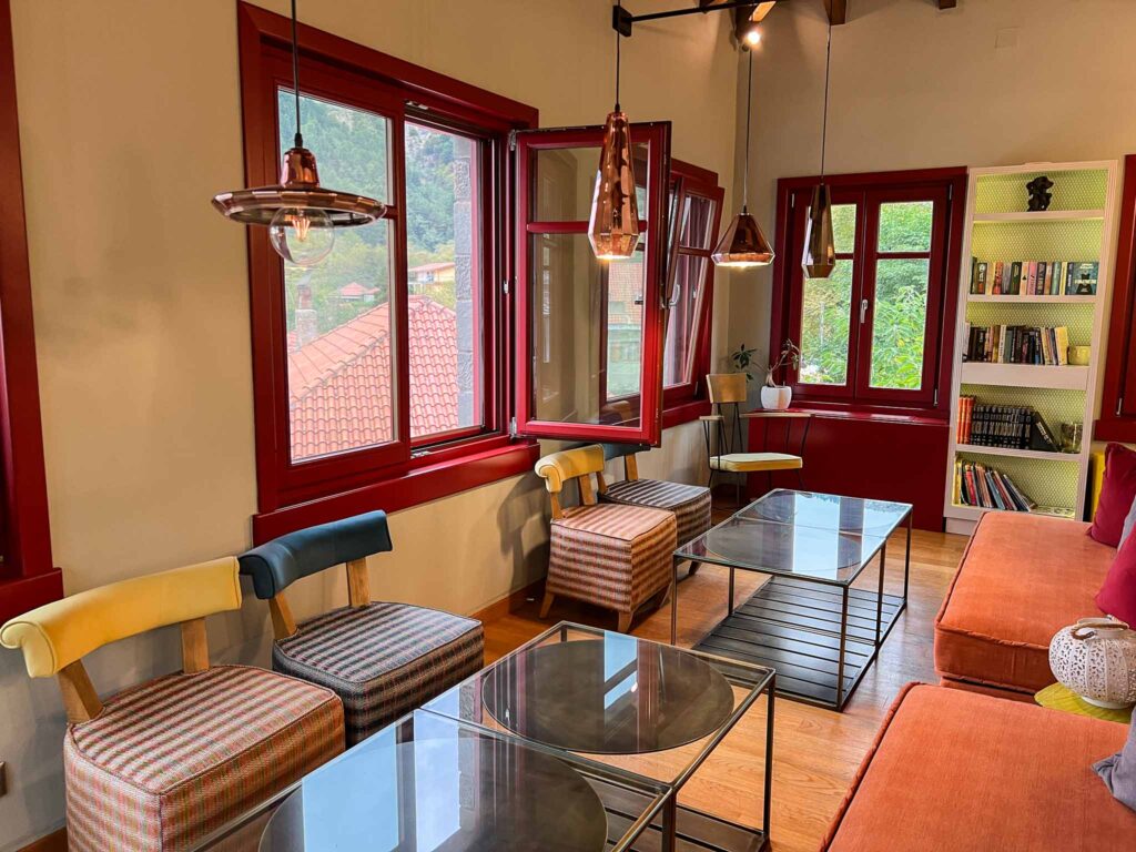 Rouista Resort Tzoumerka