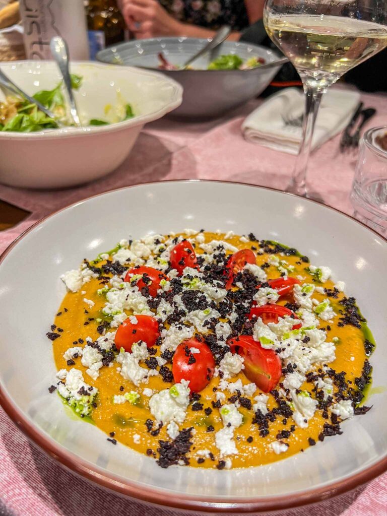 Uit eten Rouista Resort Tzoumerka