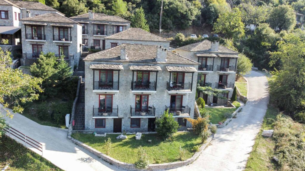 Rouista Resort Tzoumerka