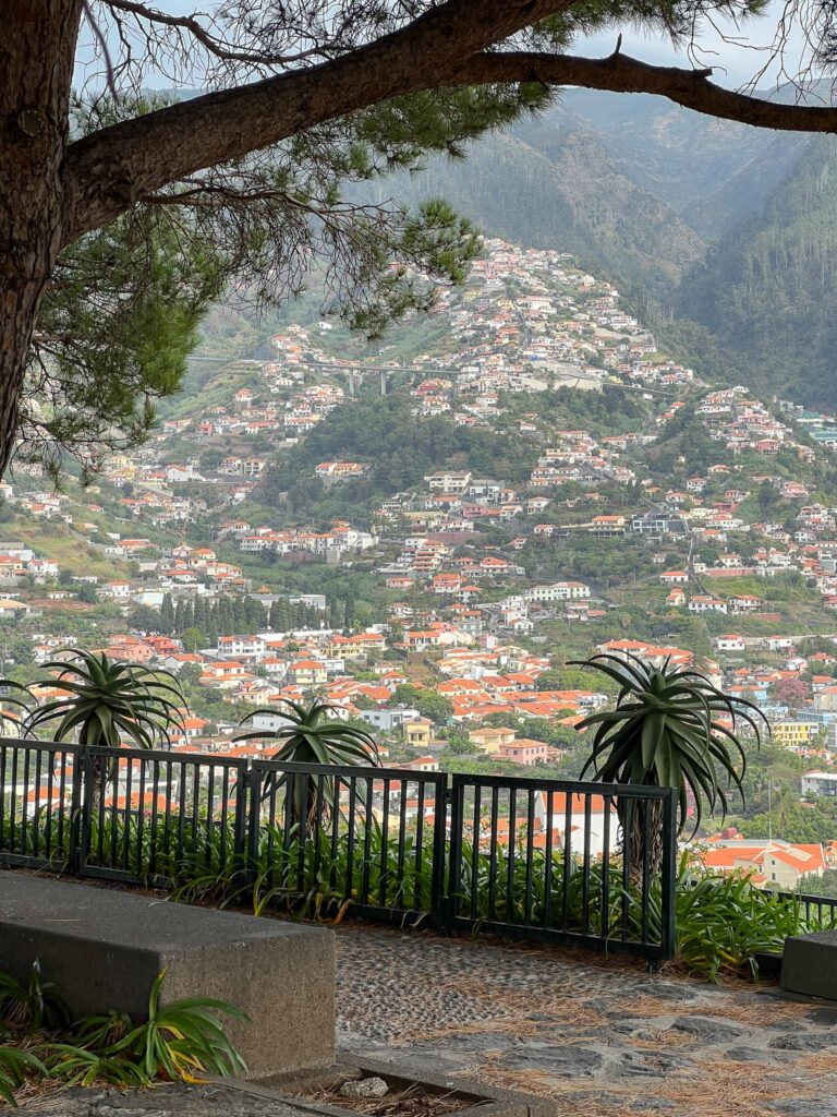 Uitzichten op Madeira  Pico dos Barcelos